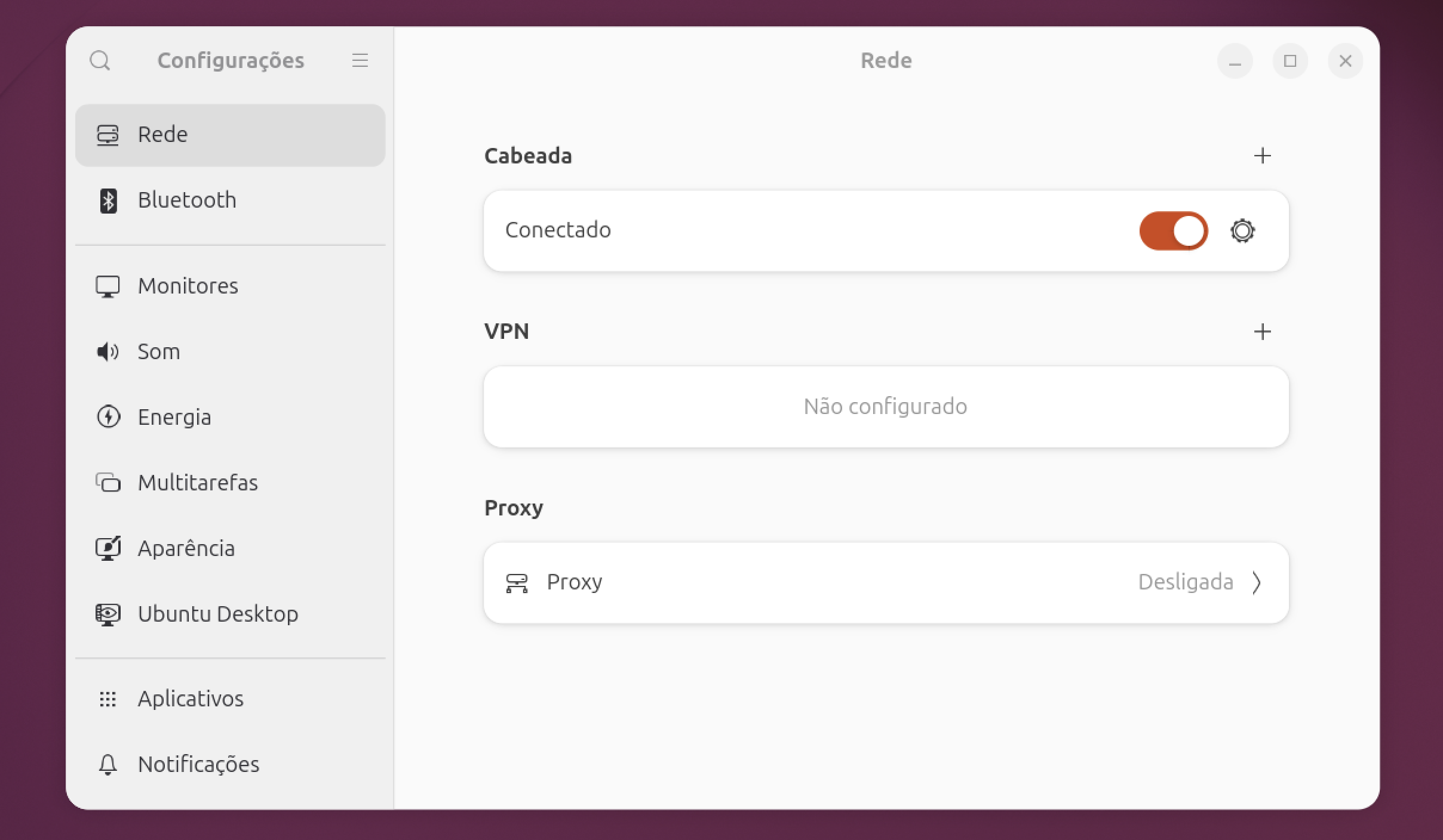 Categoria de Rede nas Configurações do Ubuntu, mostrando uma conexão cabeada ativa